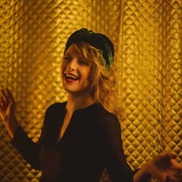 MELODY LINHART