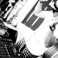 DJ YO-ONE SUTTER